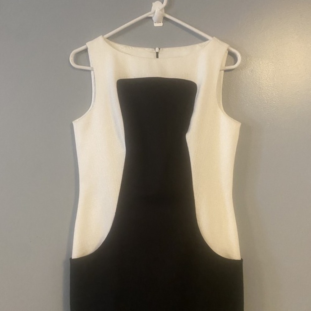David Meister Shift Dress Black White Knee Length Sleeveless Career Pockets Sz 6 - Picture 4 of 7